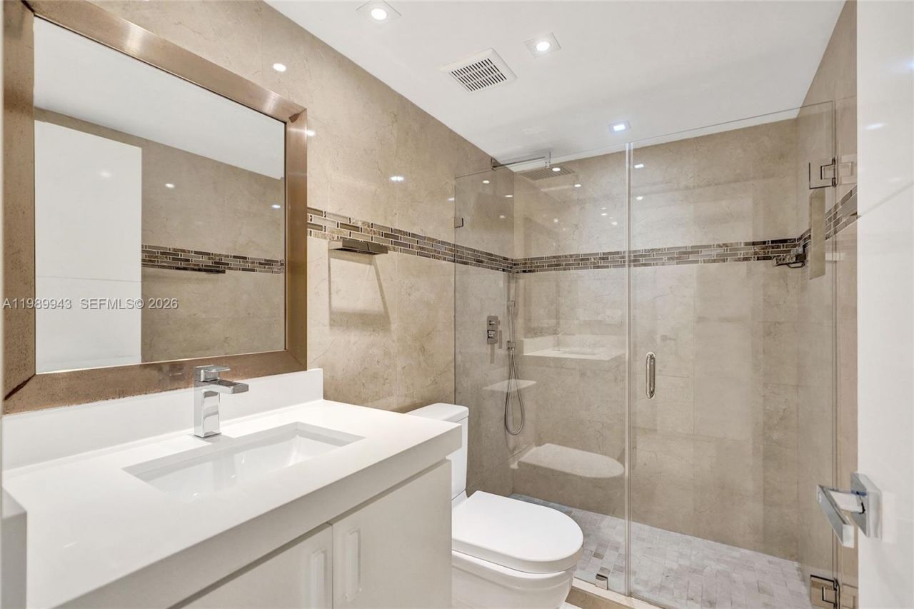 10175 Collins Ave, Unit 504, Bal Harbour, FL 33154 Photo