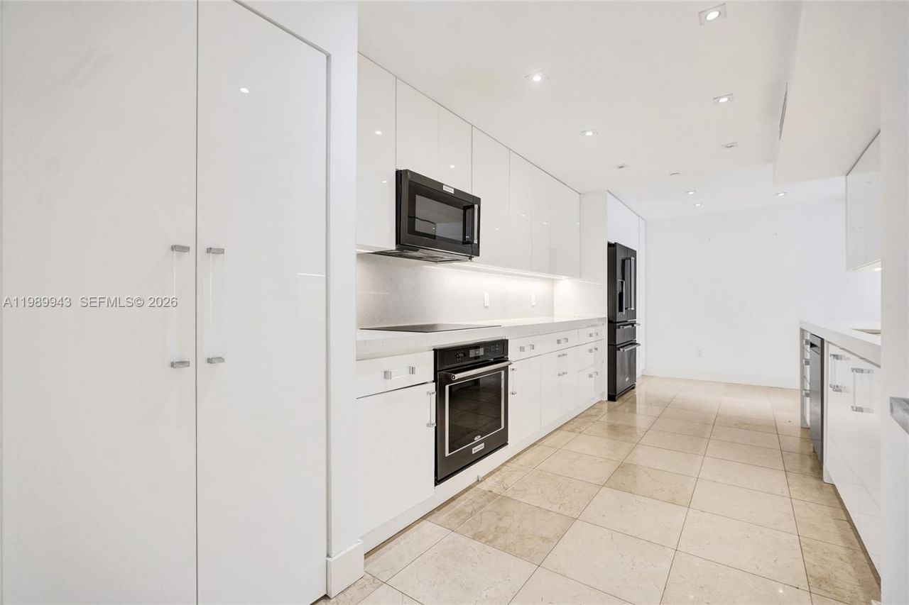 10175 Collins Ave, Unit 504, Bal Harbour, FL 33154 Photo