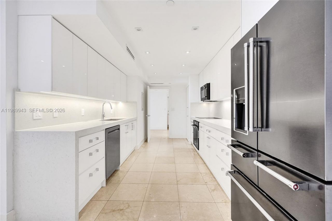 10175 Collins Ave, Unit 504, Bal Harbour, FL 33154 Photo