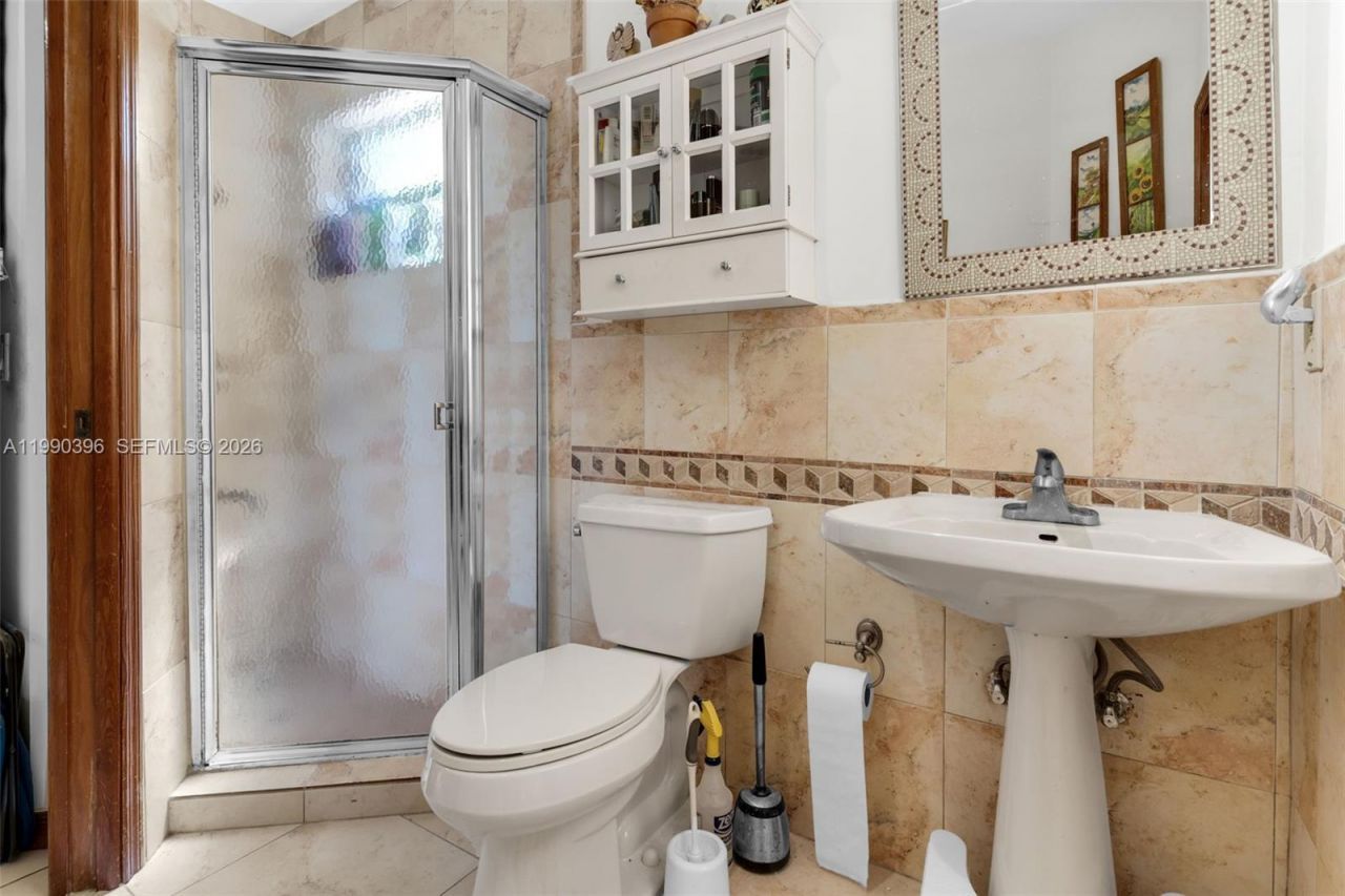 15012 SW 45th Ln , Miami, FL 33185 Photo