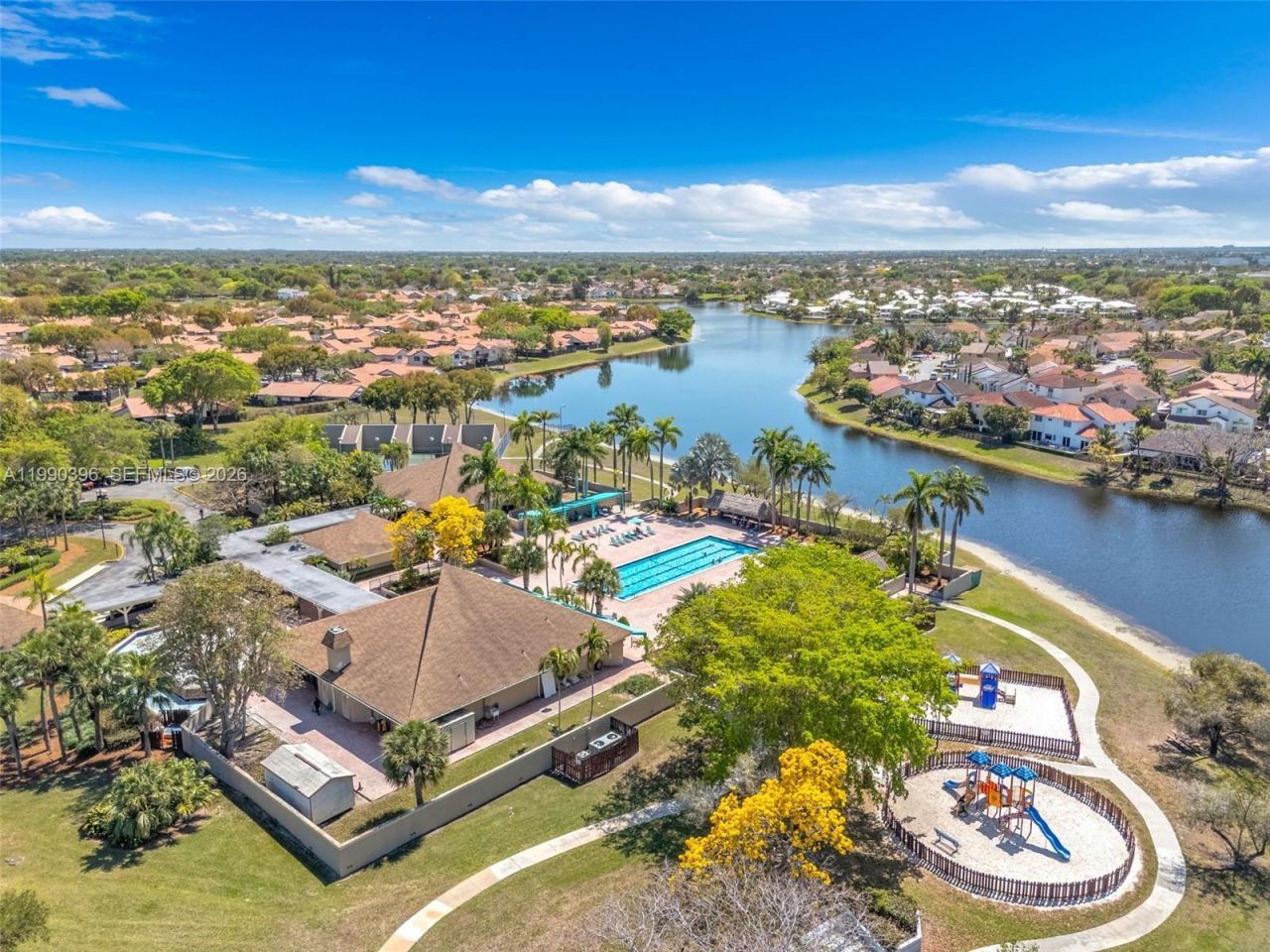 15012 SW 45th Ln , Miami, FL 33185 Photo