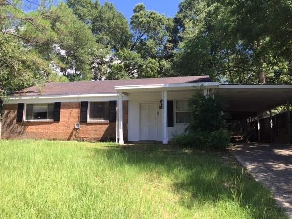 3953 Gaylark Road N, Mobile, AL 36609