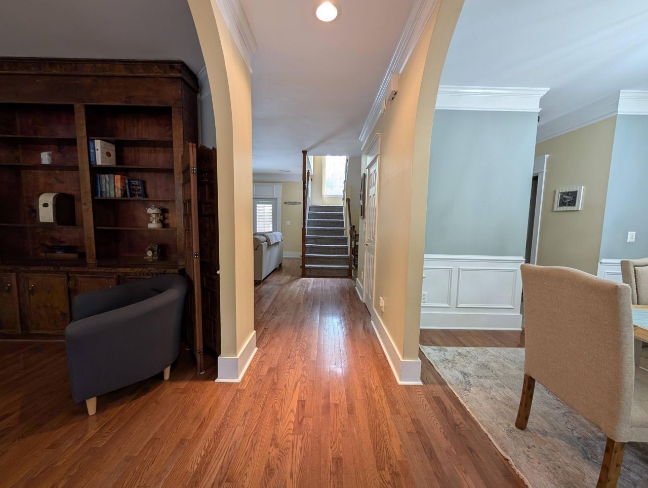 1920 Oak Tree Lane Photo 16