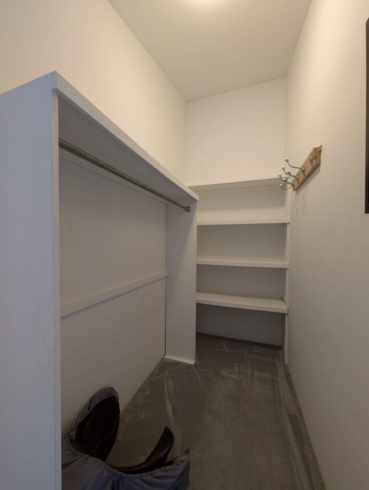 1920 Oak Tree Lane Photo 27