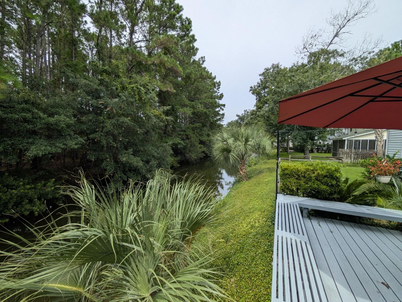 1920 Oak Tree Lane Photo 4