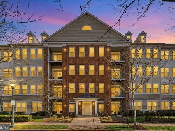 502 KING FARM BOULEVARD, Unit 207, ROCKVILLE, MD 20850