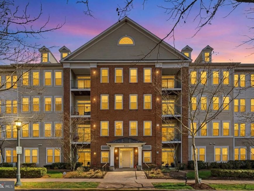 502 King Farm Boulevard, Unit 207, Rockville, MD 20850 Main Photo