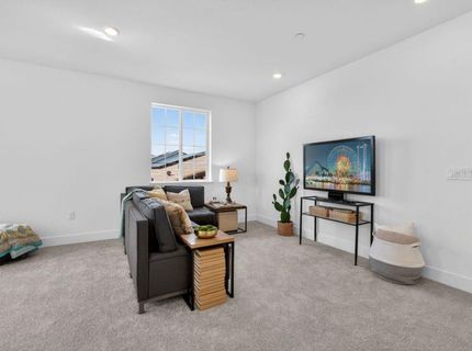 9975 Common Yarrow Way, Sacramento, CA 95829 Photo