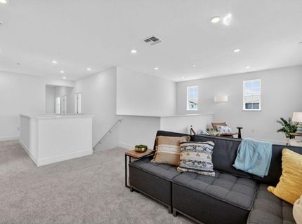 9975 Common Yarrow Way, Sacramento, CA 95829 Photo