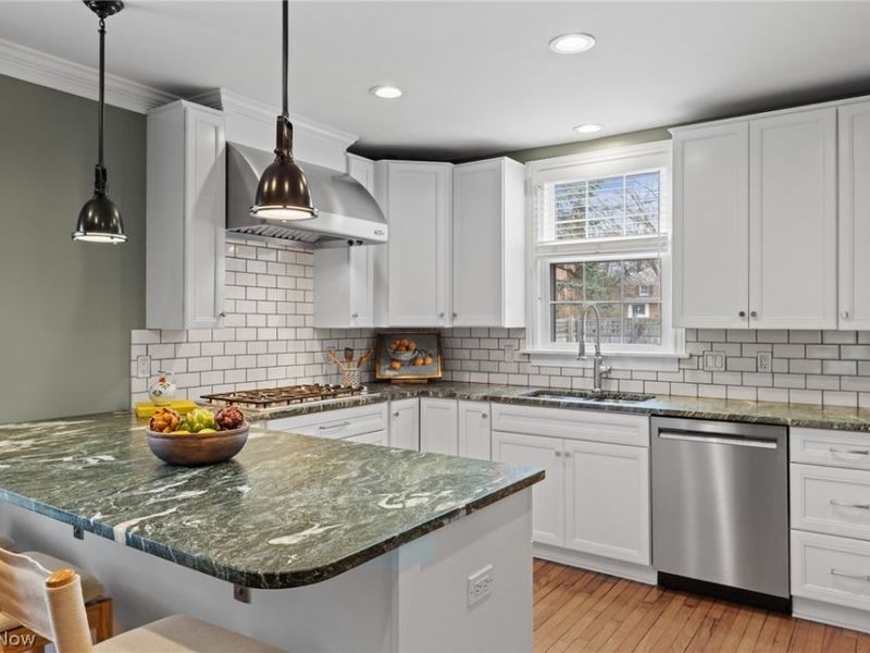 22275 Calverton Road, Shaker Heights, OH 44122 Photo 13