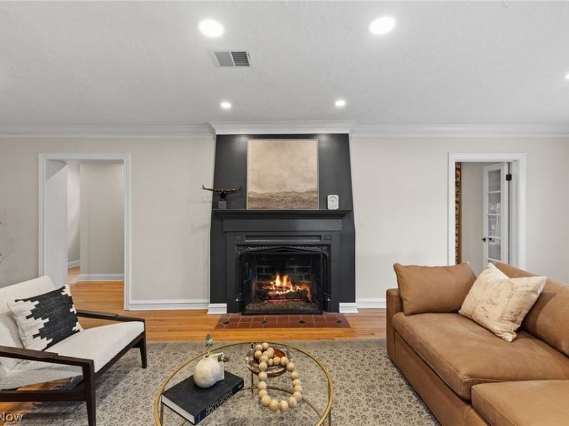 22275 Calverton Road, Shaker Heights, OH 44122 Photo 8