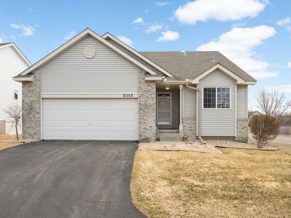21153 Pasofino Circle N, Forest Lake, MN 55025
