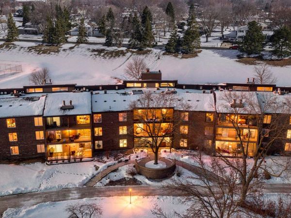 5120 W 102nd Street, Unit 204, Bloomington, MN 55437