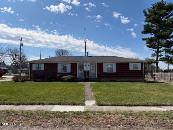 109 -111 Wall Street, Tiffin, OH 44883