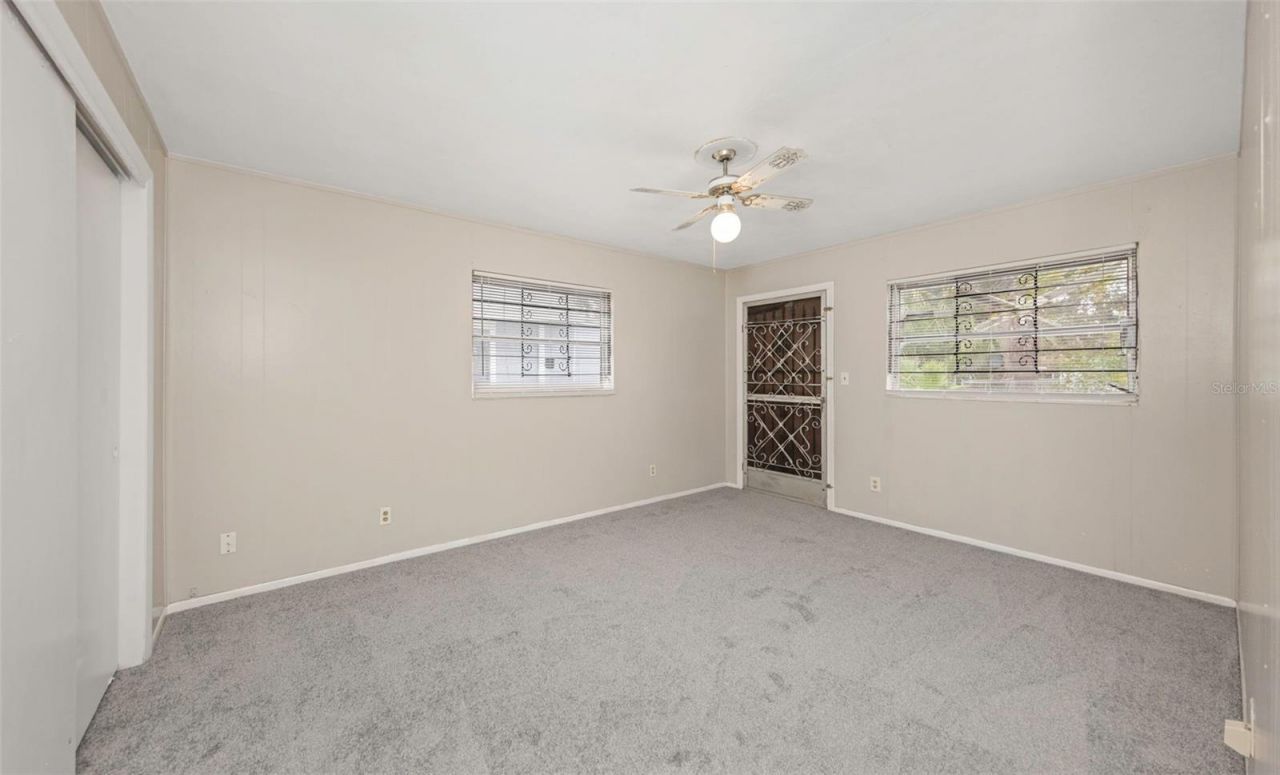 2423 Auburn Street S, Saint Petersburg, FL 33712 Photo