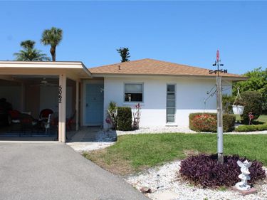 5062 LIVE OAK CIRCLE, Unit 5026, BRADENTON, FL 34207