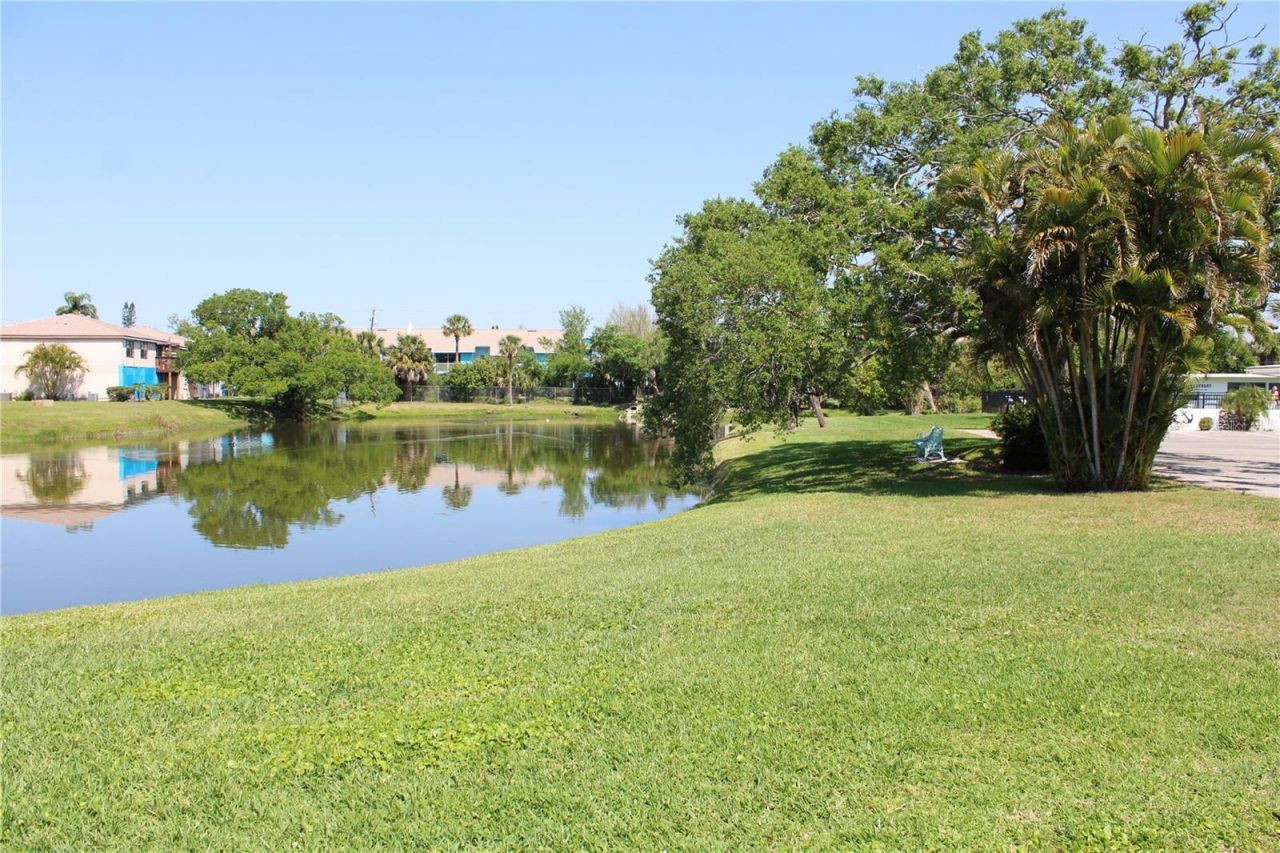 5062 Live Oak Circle, Unit 5026, Bradenton, FL 34207 Photo