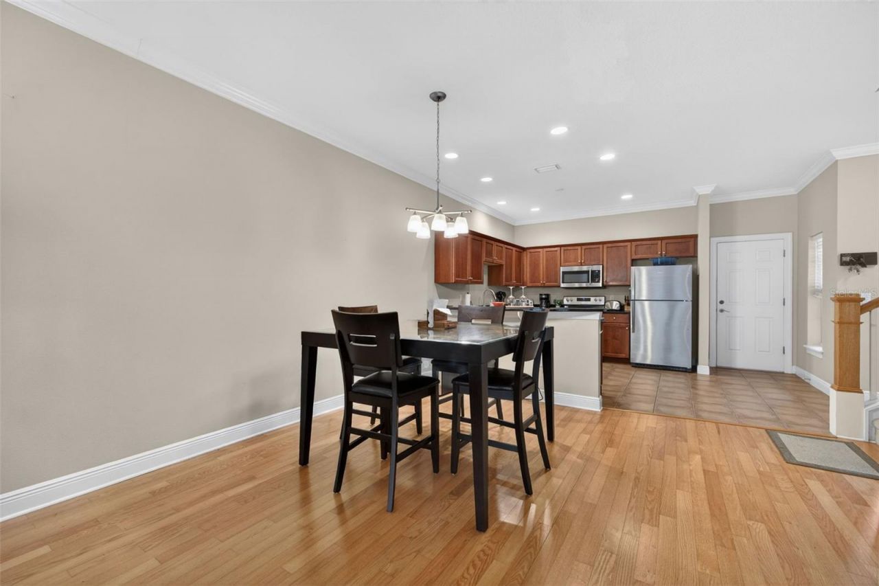 184 Valencia Circle , Saint Petersburg, FL 33716 Photo