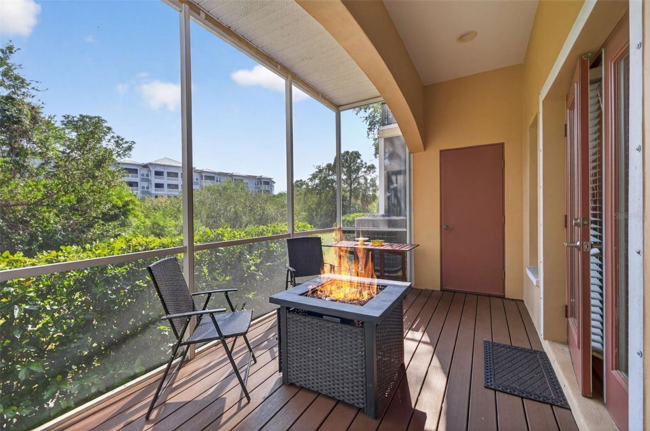 184 Valencia Circle , Saint Petersburg, FL 33716 Photo