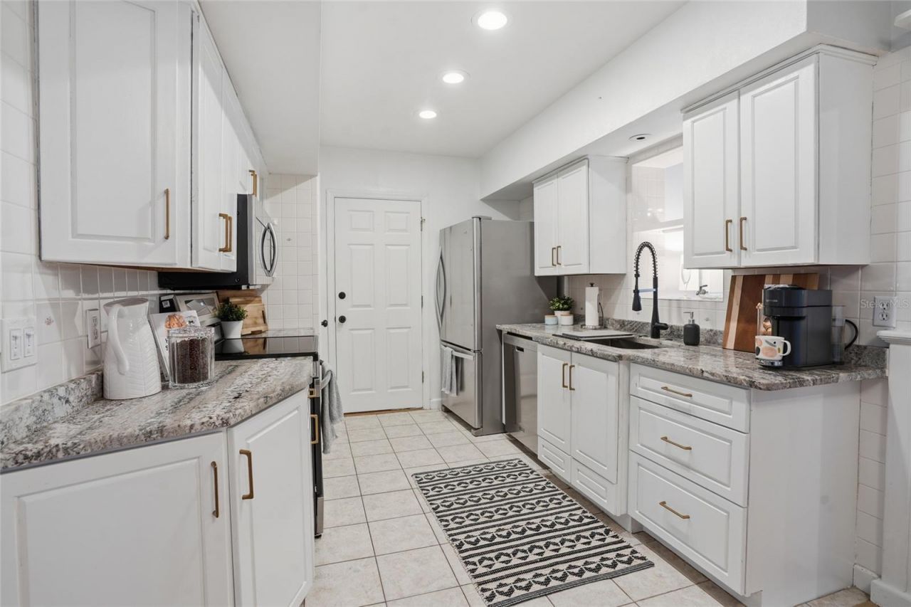 1349 78th Avenue N, Saint Petersburg, FL 33702 Photo