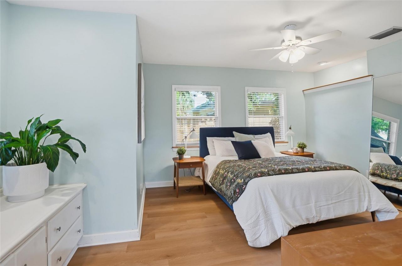 1349 78th Avenue N, Saint Petersburg, FL 33702 Photo