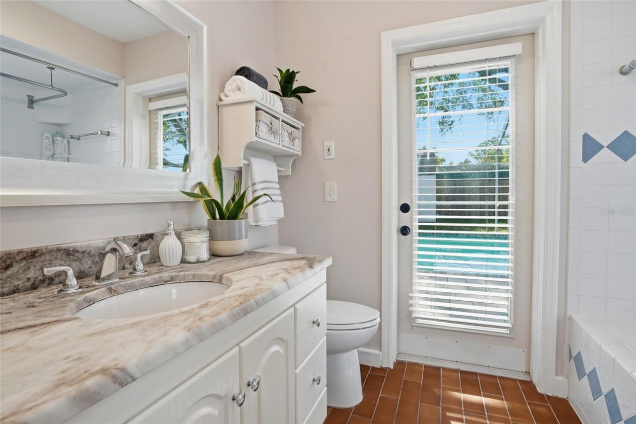 1349 78th Avenue N, Saint Petersburg, FL 33702 Photo