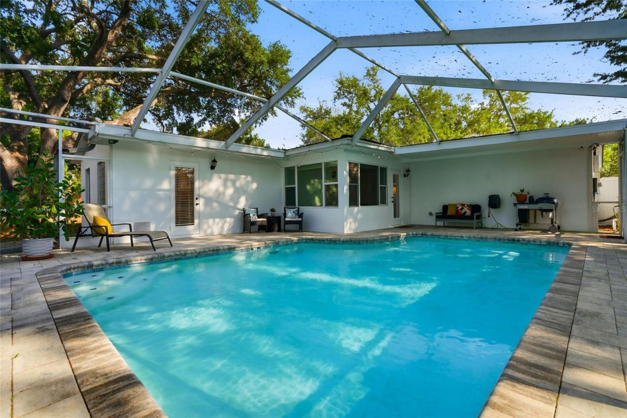 1349 78th Avenue N, Saint Petersburg, FL 33702 Photo