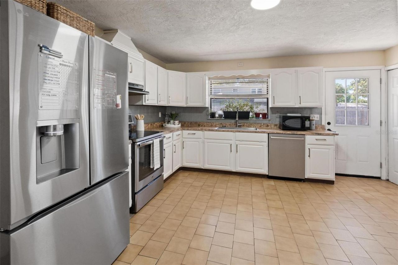 2798 67th Street N, Saint Petersburg, FL 33710 Photo