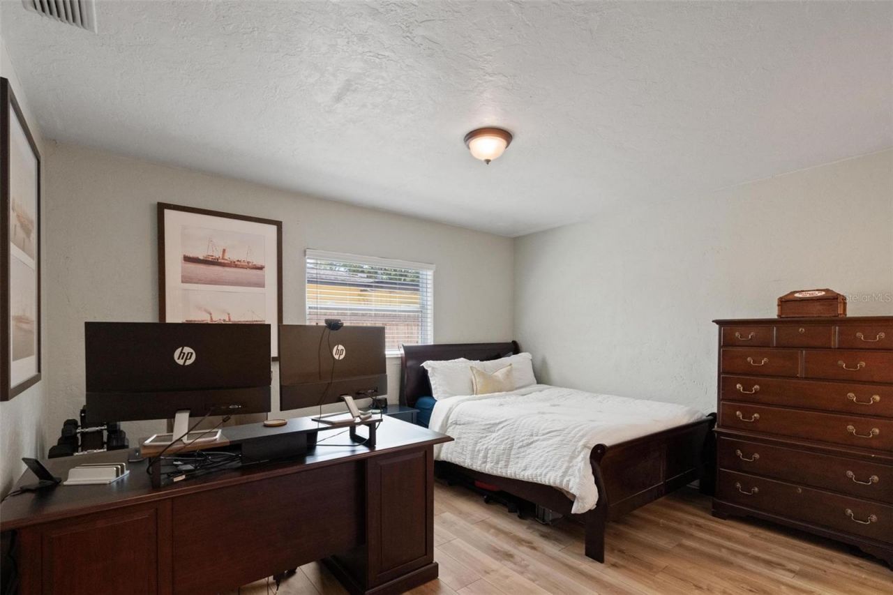 2798 67th Street N, Saint Petersburg, FL 33710 Photo