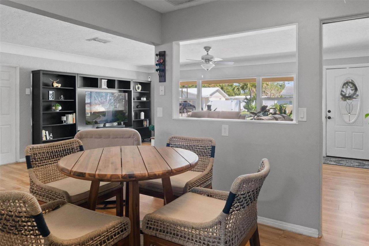 2798 67th Street N, Saint Petersburg, FL 33710 Photo