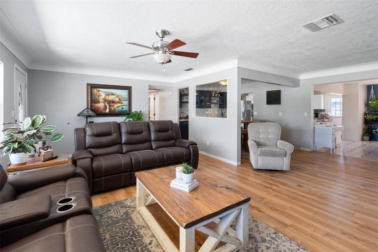 2798 67th Street N, Saint Petersburg, FL 33710 Photo