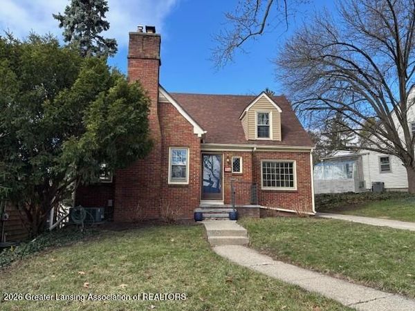 20 University Drive, East Lansing, MI 48823