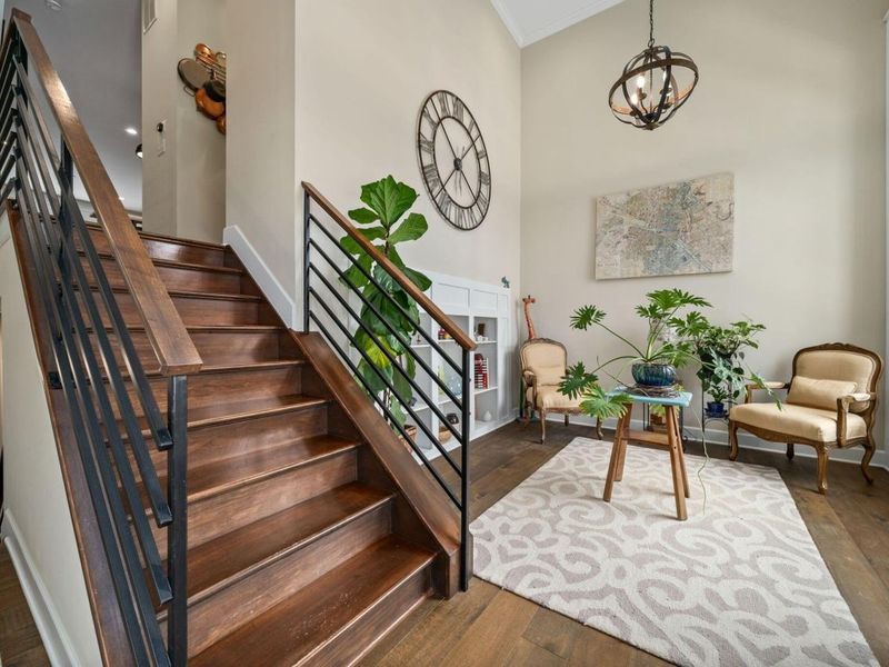 898 S Front Street , Columbus, OH 43206 Photo 12