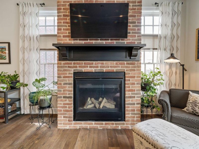 898 S Front Street , Columbus, OH 43206 Photo 18