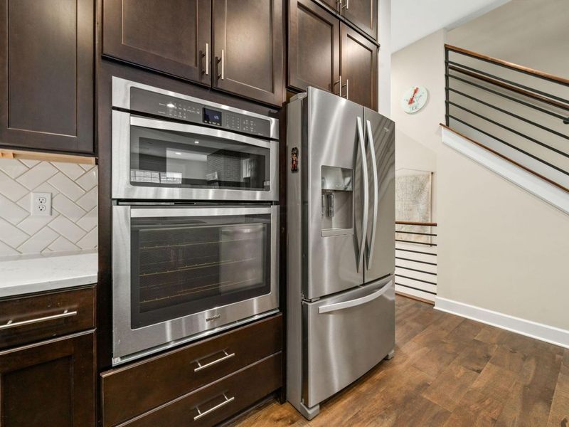 898 S Front Street , Columbus, OH 43206 Photo 32