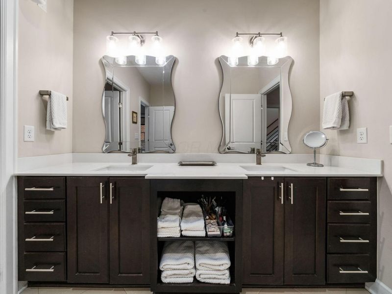 898 S Front Street , Columbus, OH 43206 Photo 44