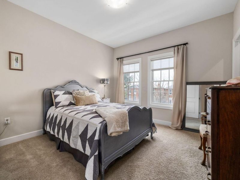 898 S Front Street , Columbus, OH 43206 Photo 45