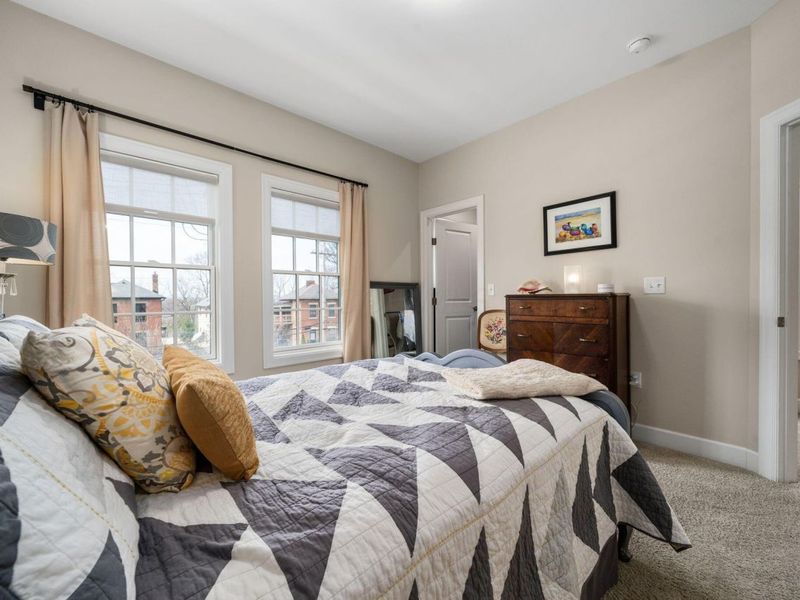 898 S Front Street , Columbus, OH 43206 Photo 46