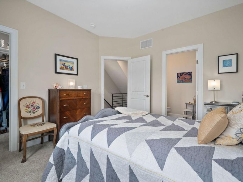 898 S Front Street , Columbus, OH 43206 Photo 48