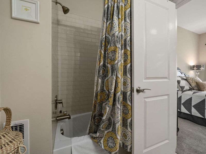 898 S Front Street , Columbus, OH 43206 Photo 51