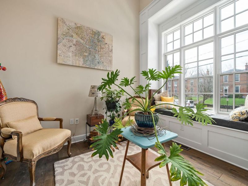 898 S Front Street , Columbus, OH 43206 Photo 8