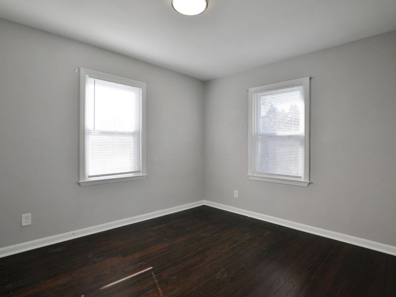 979 Urana Avenue, Columbus, OH 43224 Photo 12