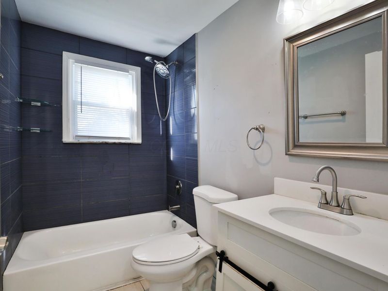 979 Urana Avenue, Columbus, OH 43224 Photo 15