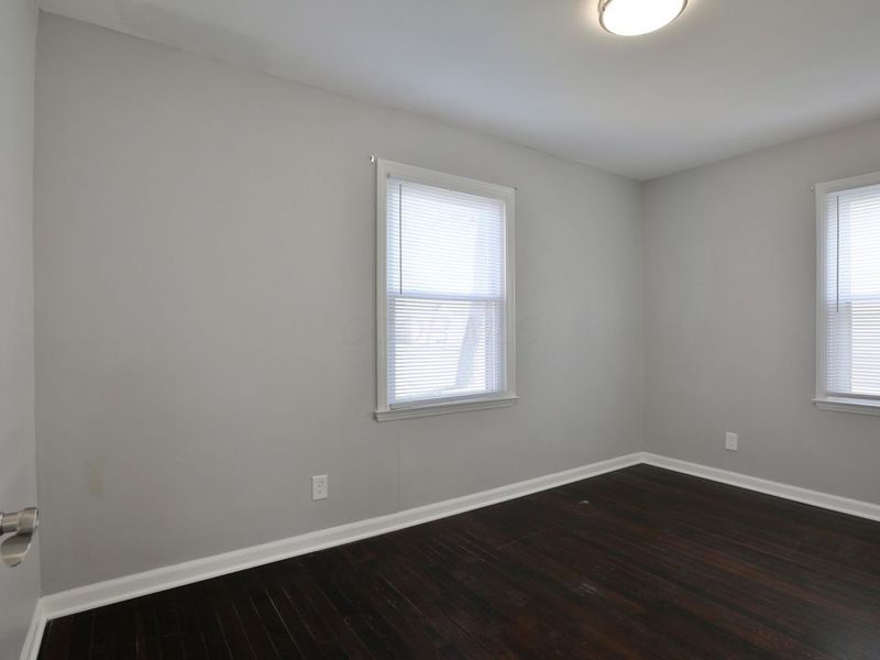 979 Urana Avenue, Columbus, OH 43224 Photo 16