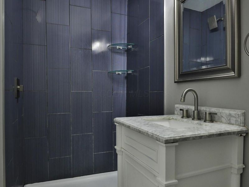 979 Urana Avenue, Columbus, OH 43224 Photo 23