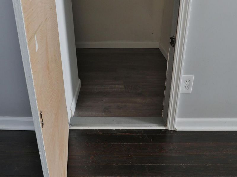 979 Urana Avenue, Columbus, OH 43224 Photo 25