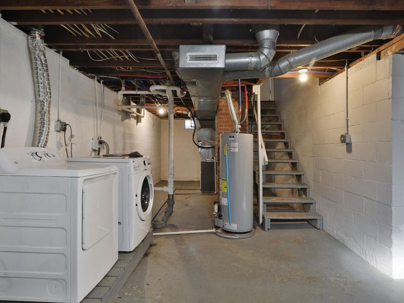 979 Urana Avenue, Columbus, OH 43224 Photo 26