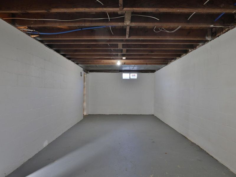 979 Urana Avenue, Columbus, OH 43224 Photo 29