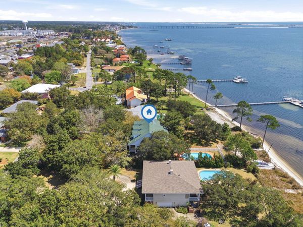 8127 Pompano Street, Navarre, FL 32566