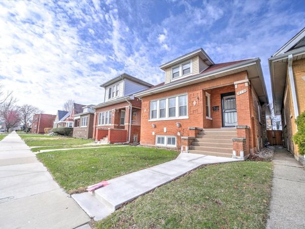 4314 N Menard Avenue, Chicago, IL 60634